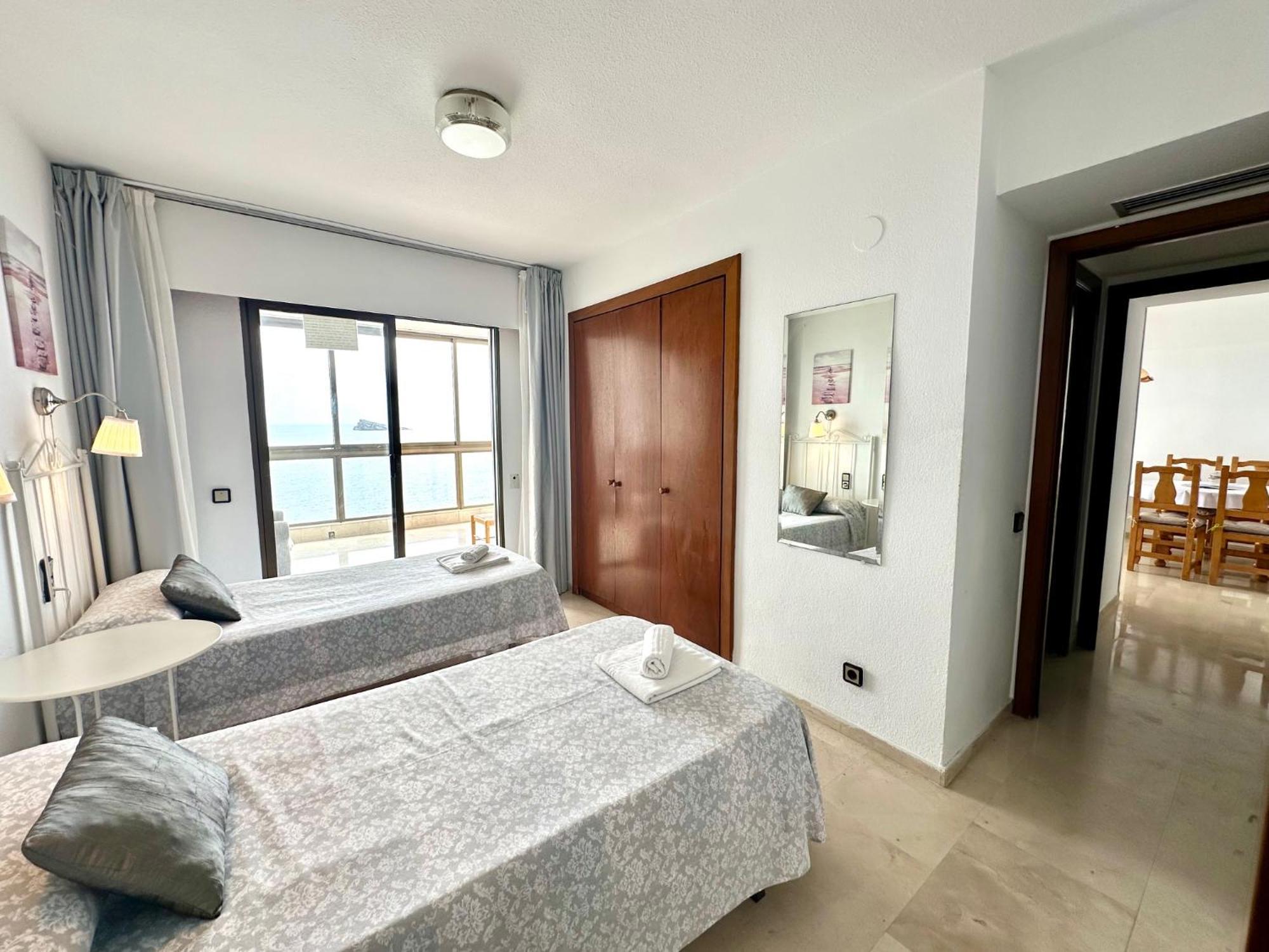 Los Gemelos 1 - Aloturin Benidorm Exteriör bild